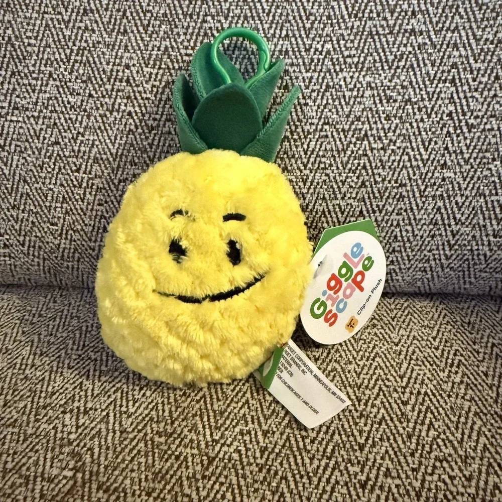 NWT Giggle Scape Pineapple Fruit Back-to-School  Bag Clip-On NEW 6.5